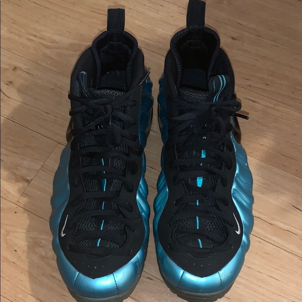 NIKE FOAM POSITES